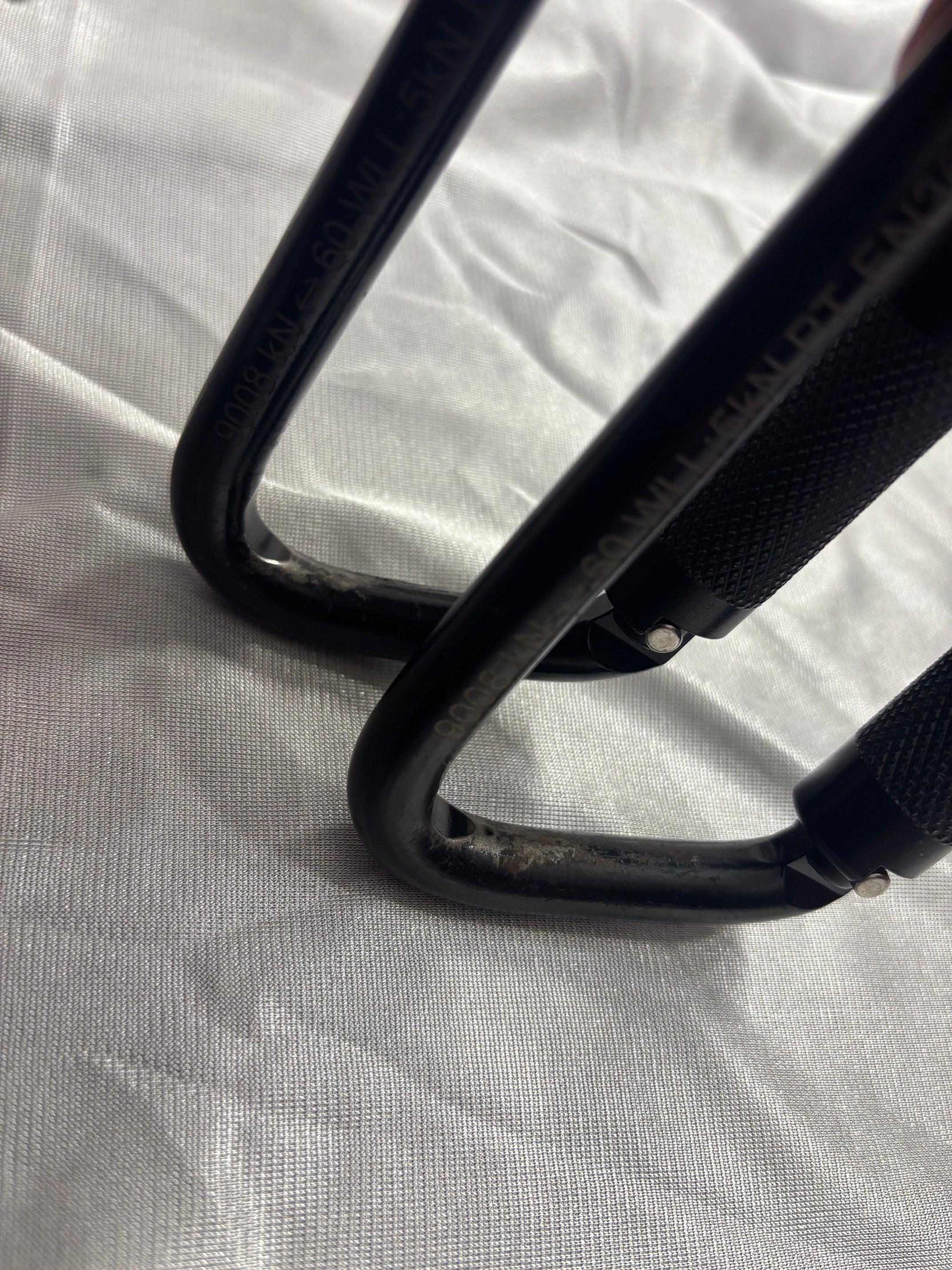 XL Carabiner (Used)