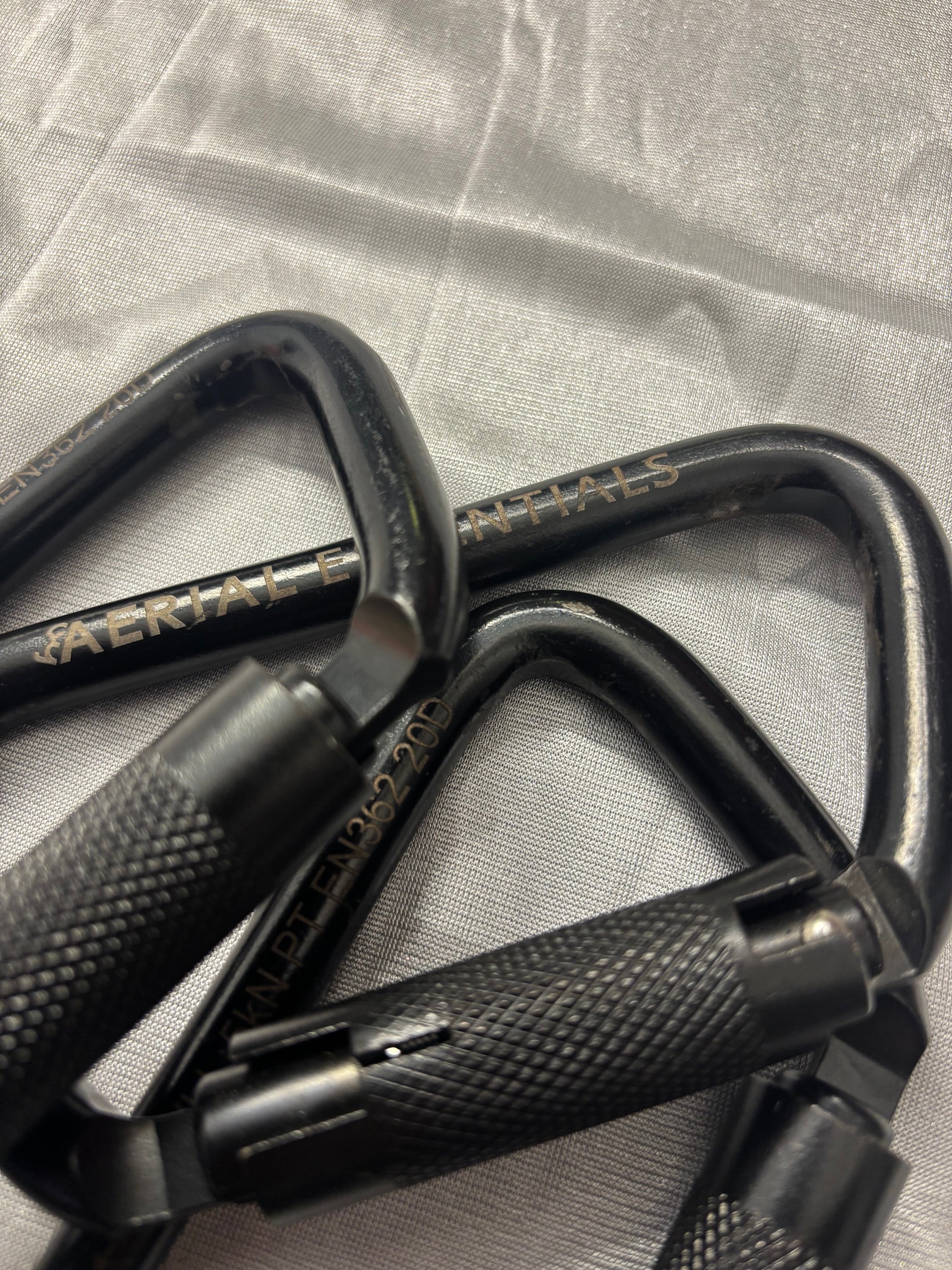 XL Carabiner (Used)